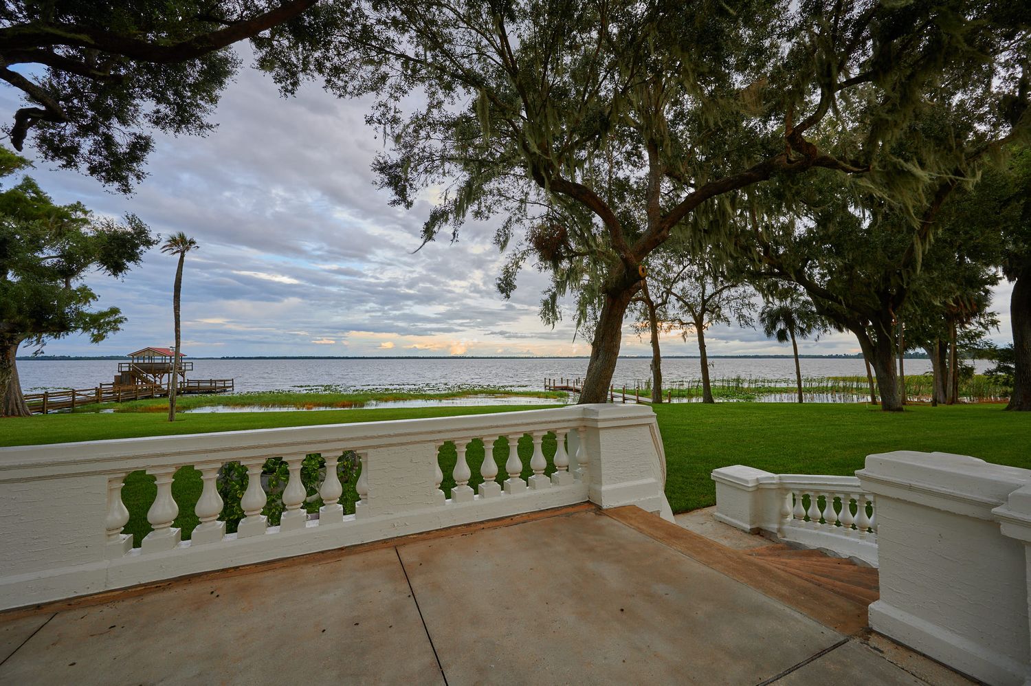 3111 Masterpiece Rd, Lake Wales, FL 33898